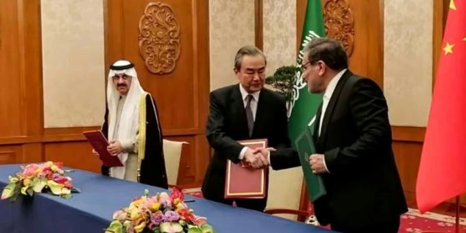 In Peking - Treffen der Aussenminister Irans & Saudi-Arabiens
