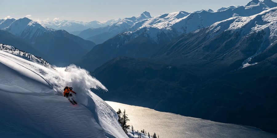 Tiefschnee Ski British Columbia