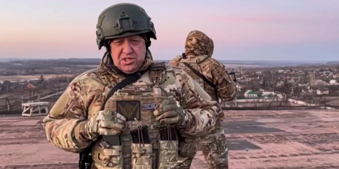 Jewgeni Prigoschin ist der Chef der berüchtigten Wagner-Gruppe. Progischon Ukraine krieg