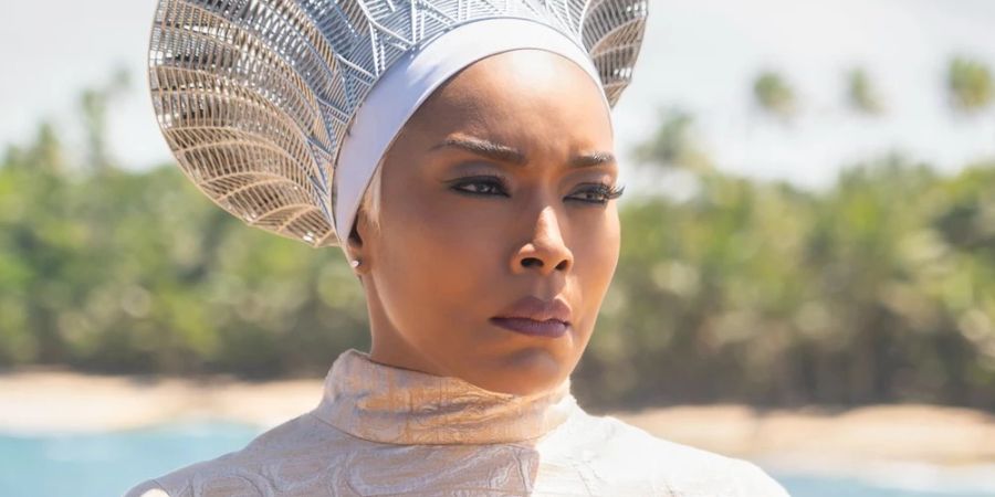 Angela Bassett könnte sich am 12. März neben Königin von Wakanda auch zur Queen of Oscars krönen lassen. Besonders ist ihre Academy-Nominierung für das MCU schon jetzt.