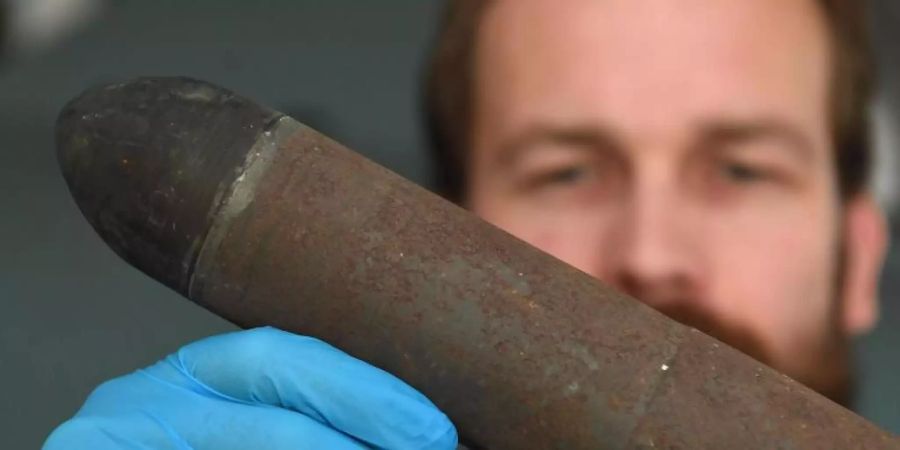Nach offiziellen Schätzungen liegen allein in der deutschen Nordsee rund 1,3 Millionen Tonnen Munition aus Weltkriegszeiten. Foto: Carmen Jaspersen/dpa/Archivbild