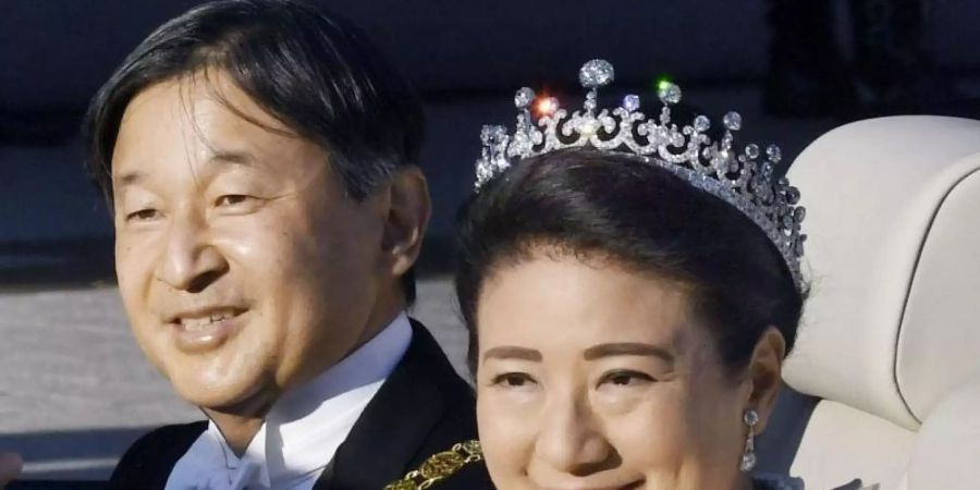 Eltern einer Tochter: Kaiser Naruhito und Kaiserin Masako. Foto: -/kyodo/dpa