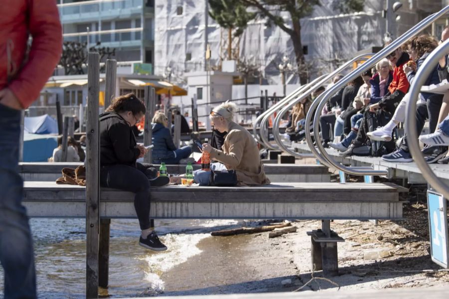 Wer ein Hotel ohne Restaurant bucht, muss im Moment draussen picknicken – die Beizen sind auch im Tessin weiterhin geschlossen.