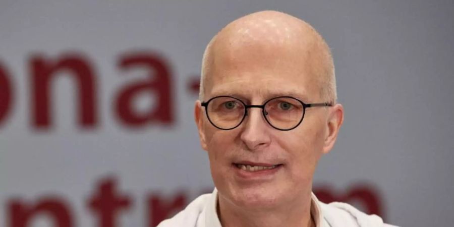Peter Tschentscher (SPD), Erster Bürgermeister von Hamburg, befindet sich in Isolation. Foto: Georg Wendt/dpa