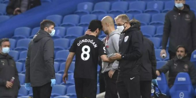 Erfolgreiches Man-City-Duo: Ilkay Gündogan und Trainer Pep Guardiola. Foto: Mike Hewitt/POOL GETTY/AP/dpa Erfolgreiches Man-City-Duo: Ilkay Gündogan und Trainer Pep Guardiola. Foto: Mike Hewitt/POOL GETTY/AP/dpa