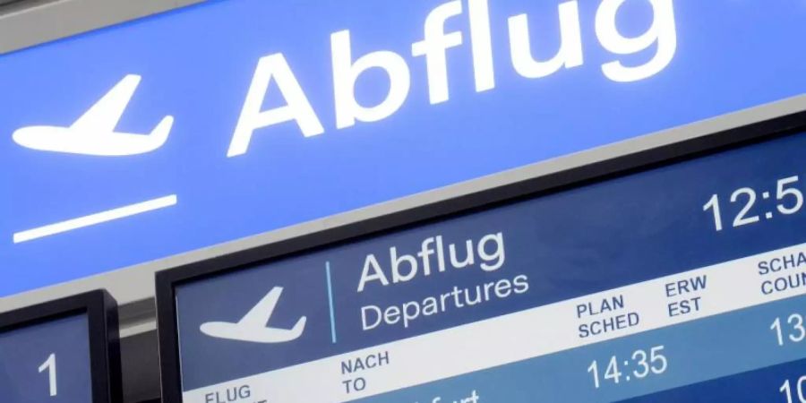 Geht es mit dem Flugverkehr wieder aufwärts? Der Dachverband der Fluggesellschaften (IATA) geht von der Öffnung des Transatlantikverkehrs im Juni aus. Foto: Judith Michaelis/dpa