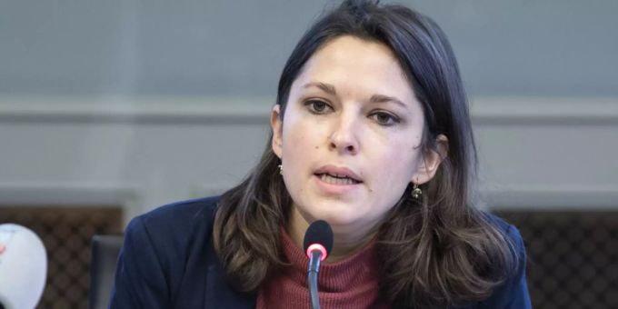 Mattea Meyer, Co-Präsidentin der SP Schweiz, hat dem Bundesrat Anbiederung bei US-Präsident Donald Trump vorgeworfen. (Archivbild) Mattea Meyer