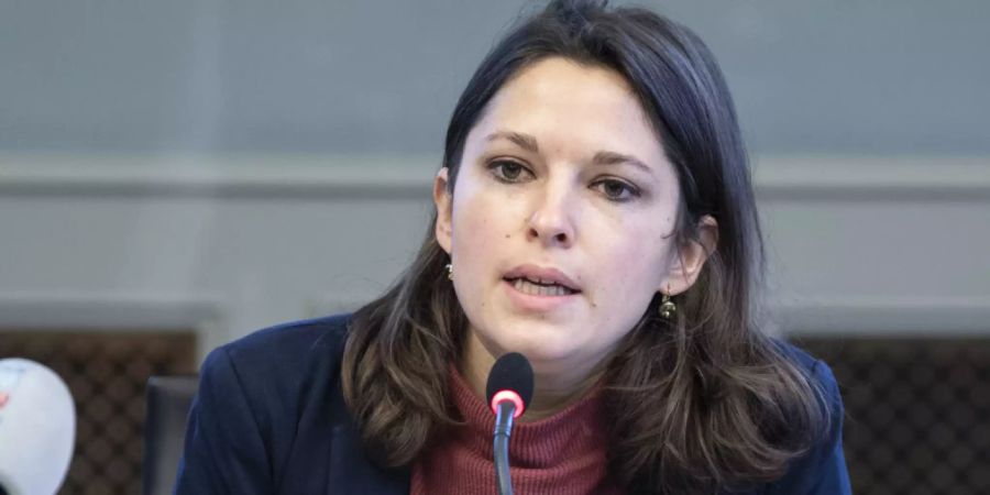 Mattea Meyer, Co-Präsidentin der SP Schweiz, kritisiert die SVP wegen des Diktatur-Vorwurfs. (Archivbild)