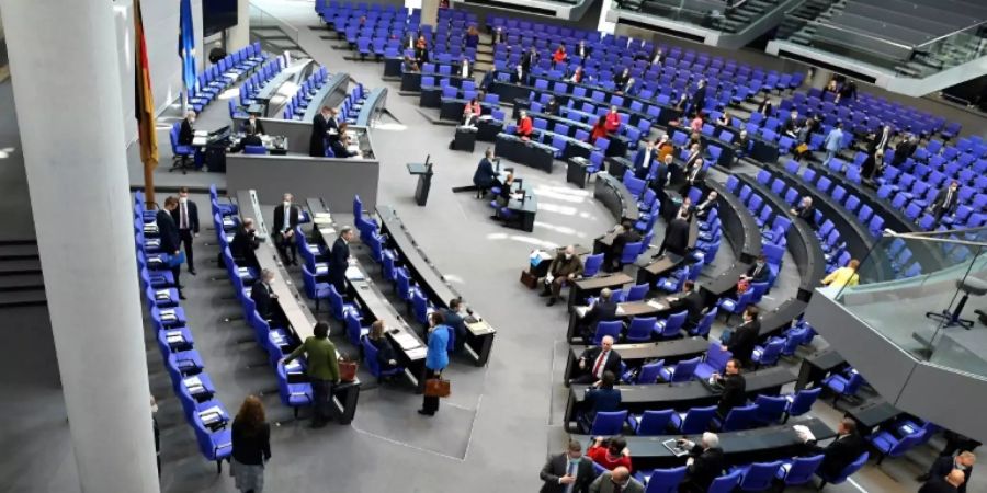 Koalitionsfraktionen einigen sich auf neue Transparenzregeln für Abgeordnete