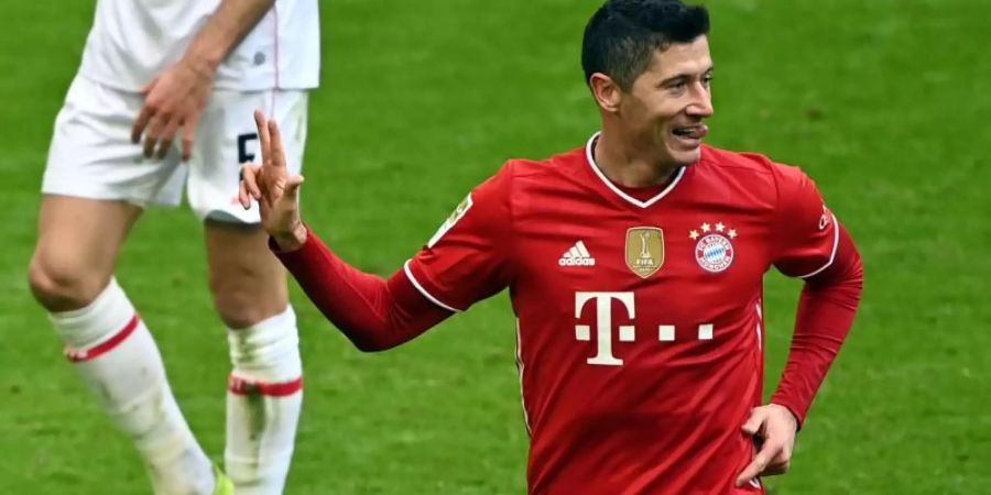 Weltfussballer Robert Lewandowski lobt den zukünftigen Bayern-Trainer Julian Nagelsmann. Foto: Matthias Balk/dpa POOL/dpa