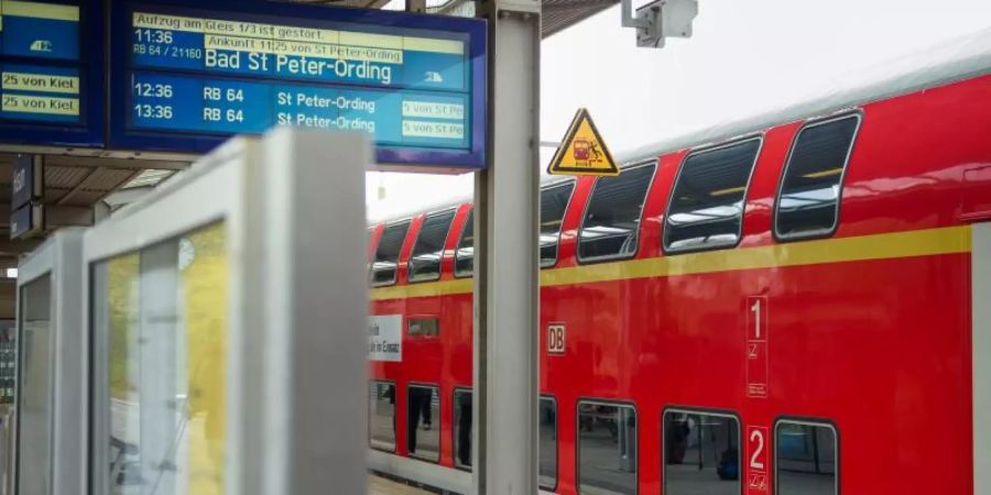 Durch den «Deutschlandtakt» nach Schweizer Vorbild sollen bis zum Jahr 2030 die Züge zwischen den grössten Städten im Halbstundentakt fahren. Foto: Gregor Fischer/dpa