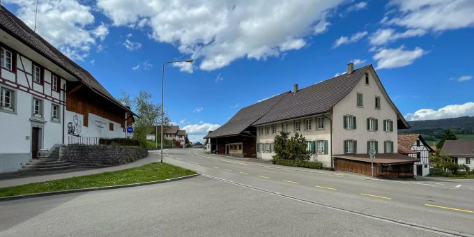 Dorfzentrum Dänikon - Dänikon Dorfzentrum Dänikon - Dänikon