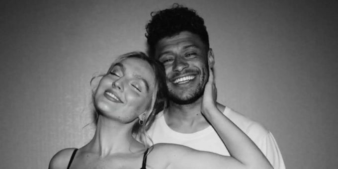 Perrie Edwards und Alex Oxlade-Chamberlain glücklicher wie niemals zuvor. Perrie Edwards