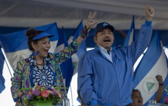 Daniel Ortega, Präsident von Nicaragua, und seine Ehefrau und Vizepräsidentin Rosario Murillo. (Archivbild) Nicaragua Ortega Murillo