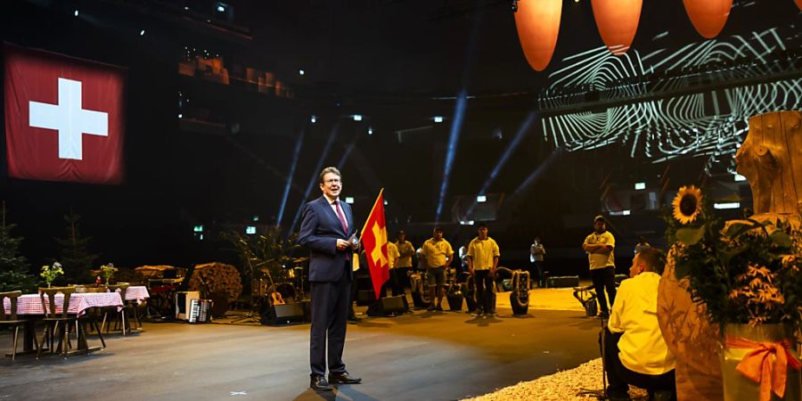 Bundesrat Albert Rösti sprach am Wahlauftakt in Zürich über Sicherheit und Freiheit.