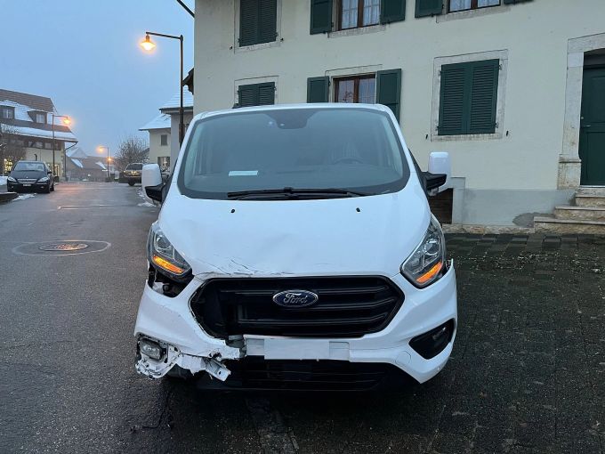 An den Fahrzeugen entstand ein Sachschaden. An den Fahrzeugen entstand ein Sachschaden.