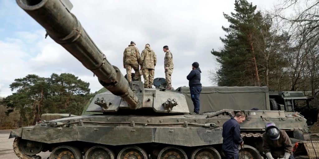 Kreml Westliche Panzer In Der Ukraine Werden «brennen