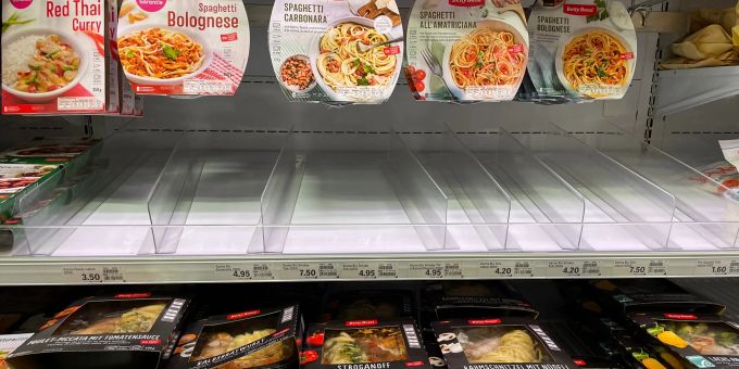 In der Coop-Filiale in Düdingen FR fehlt der Tofu ganz. Tofu Coop