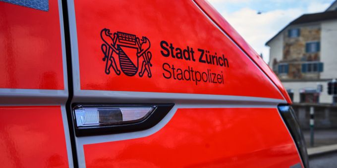 Zürich - Grosseinsatz der Stadtpolizei beim Universitätsspital