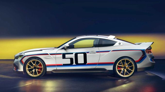 Nur 50 Exemplare wird BMW vom Neo-3.0-CSL bauen und die meisten werden direkt in feinen Sammler-Garagen verschwinden 2022 BMW 3.0 CSL