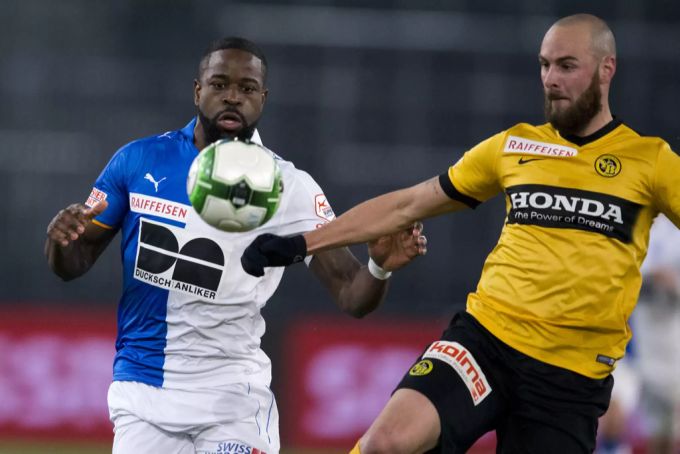 Omonia-Verteidiger Jan Lecjaks (rechts) spielte lange für YB. YB