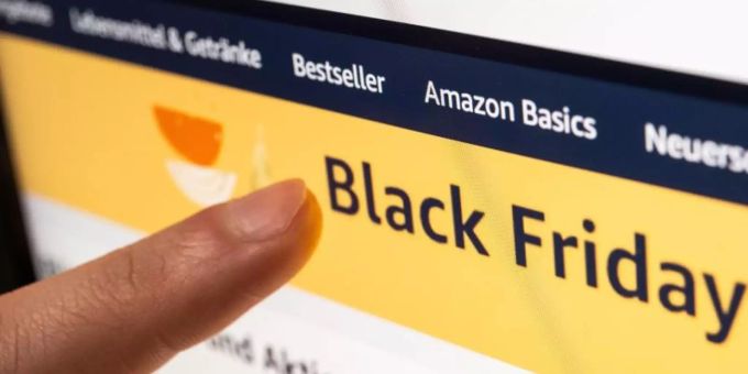Black-Friday-Angebote im Internet. Foto: Mohssen Assanimoghaddam/dpa Black-Friday-Angebote im Internet. Foto: Mohssen Assanimoghaddam/dpa