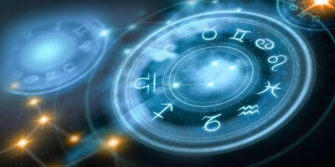 Christine Bernauer-Keller erstellt das Horoskop der Woche. Wochenhoroskops