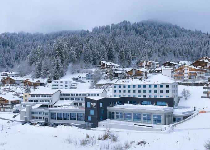 Wellness Hostel 3000 Laax. Wellness Hostel 3000 Laax