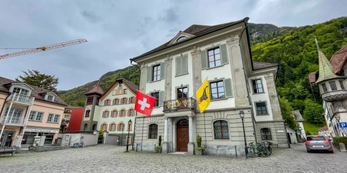 Die kantonale Verwaltung und Standeskanzlei Uri in Altdorf (UR). Die kantonale Verwaltung und Standeskanzlei Uri in Altdorf (UR).