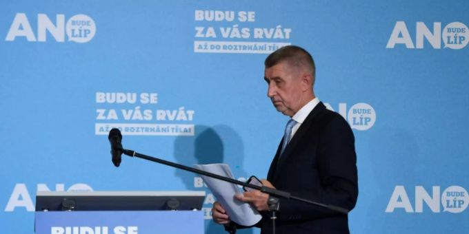 Regierungschef Babis nach seiner Niederlage am Samstagabend Regierungschef Babis nach seiner Niederlage am Samstagabend