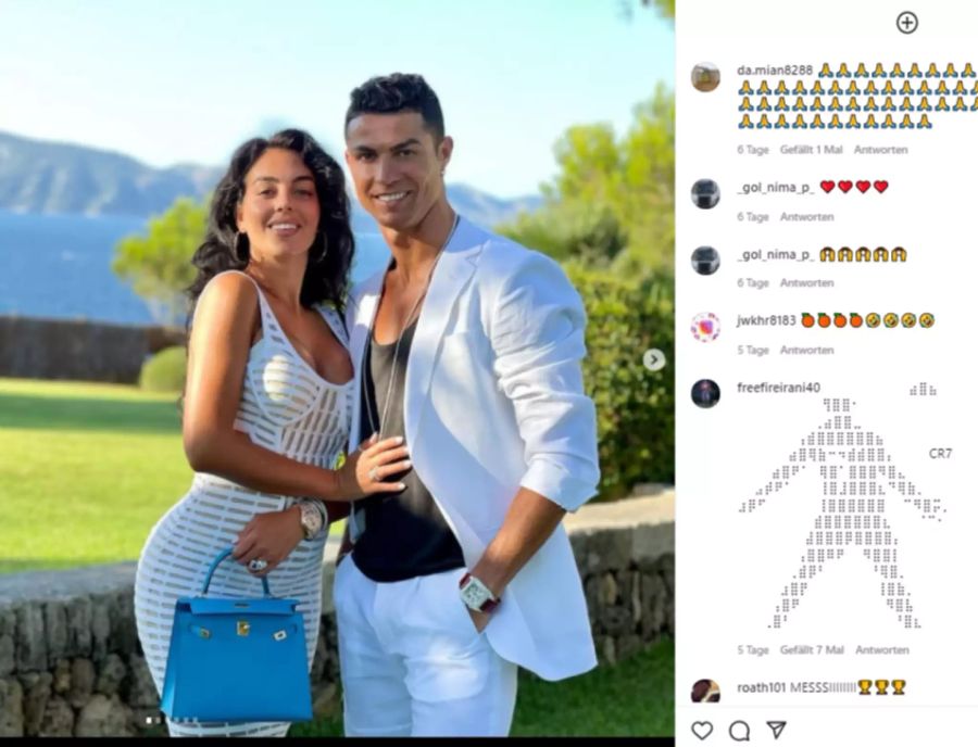 Zusammen mit ihrem Verlobten Cristiano Ronaldo lebt Georgina in Manchester.