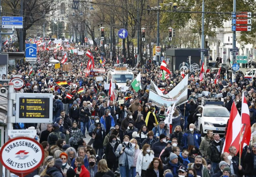 Der Verkehr in der Innenstadt wurde weitgehend lahmgelegt.