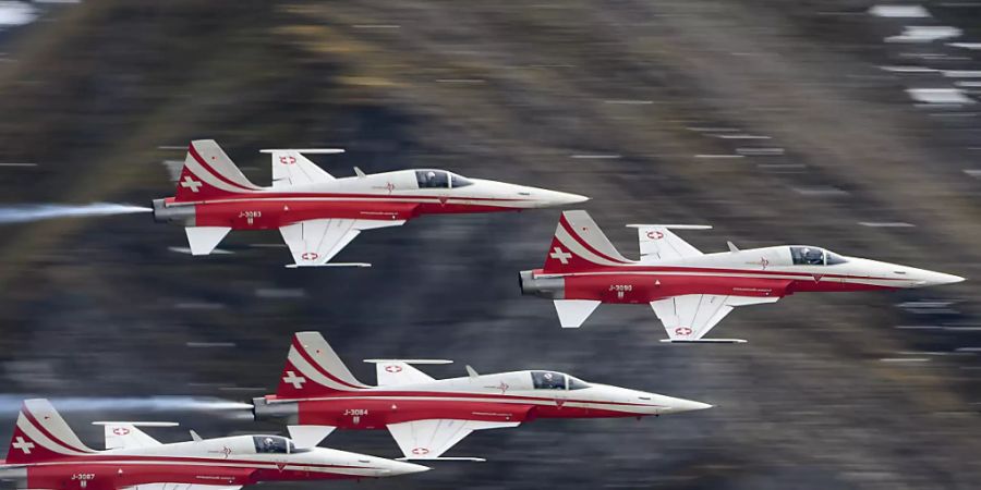 Vor dem Militärgericht 2 in St. Gallen beginnt am kommenden 22. November der Prozess gegen einen Piloten der Kunstflugformation «Patrouille Suisse». (Archivbild)