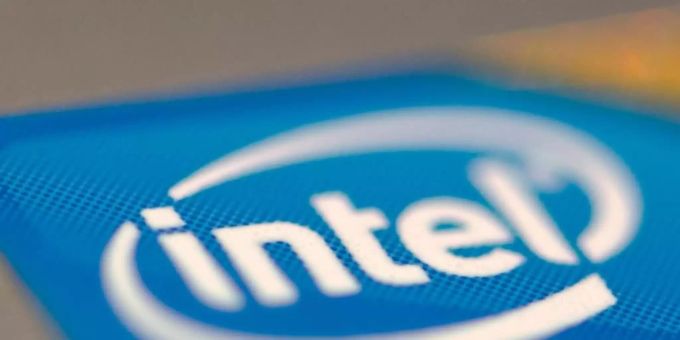 Beim Halbleiter-Riesen Intel kommt erneut ein wichtiger Chip später als ursprünglich geplant auf den Markt. Foto: Ralf Hirschberger/dpa Beim Halbleiter-Riesen Intel kommt erneut ein wichtiger Chip später als ursprünglich geplant auf den Markt. Foto: Ralf Hirschberger/dpa