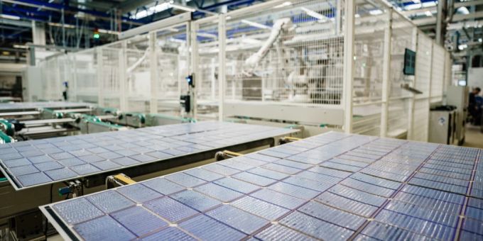 Finanzpaket - Meyer Burger baut Solarzellenfabrik in den USA