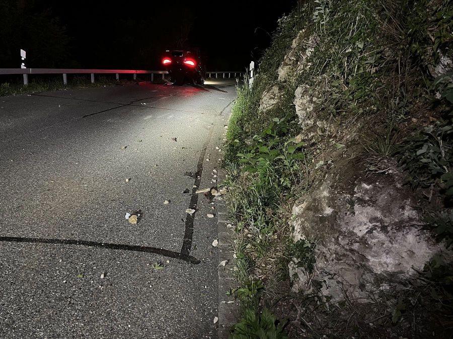 bei Selbstunfall verletzt.