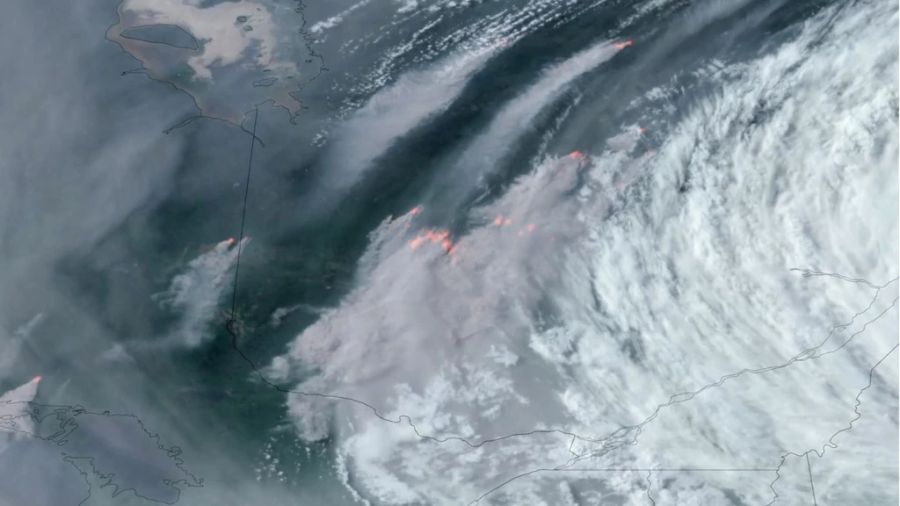 Eine riesige Rauchwolke in der Atmosphäre bewegt sich nun auch auf Europa zu.