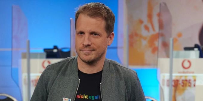 Oliver Pocher Jetzt Spricht Er über Die Ehekrise Mit Amira