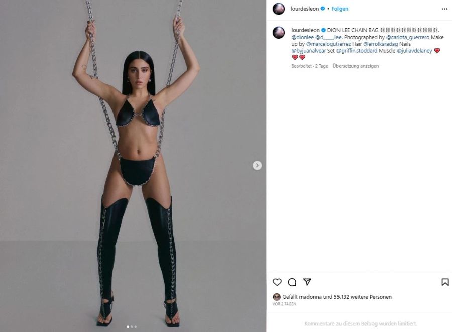 Lourdes Leon posiert in einem Hauch von nichts.