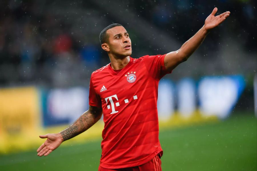 Bleibt er oder geht er? Die Zukunft von Bayerns Thiago ist noch immer ungewiss.