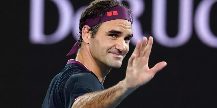 Hat sein Auftaktspiel ebenfalls problemlos gemeistert: Roger Federer feiert seinen Sieg gegen Steve Johnson.