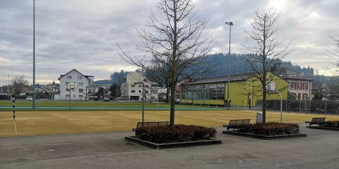 Der Sportplatz der Schulanlage Hunzenschwil. Sportplatz Schulanlage Hunzenschwil