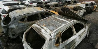 Dietlikon ZH - Fünf Wohnwagen auf Abstellplatz ausgebrannt