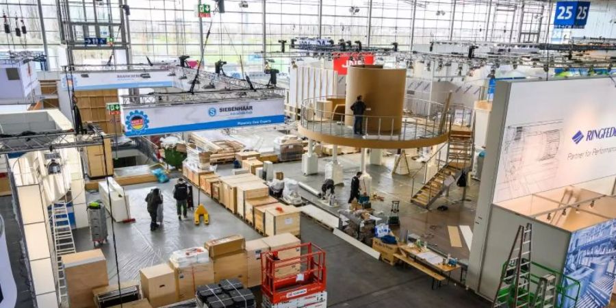 Aufbau der Hannover Messe. Foto: Christophe Gateau/dpa