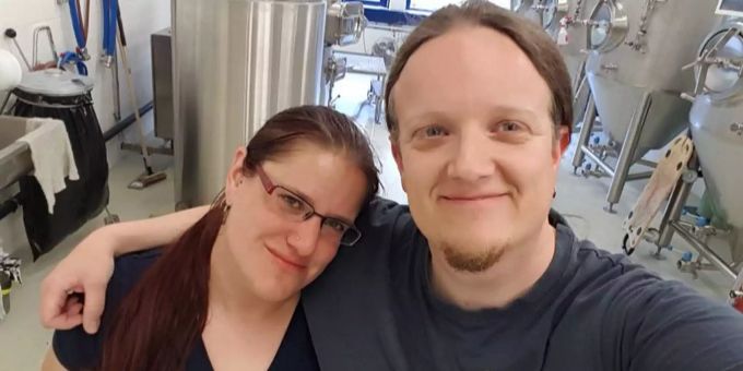Seit 2016 brauen Stephan & Salome Lotti Bier im Quartier Silbern in Dietikon.