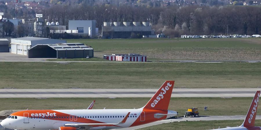 Die Maschinen von EasyJet bleiben derzeit am Boden (Archivbild).