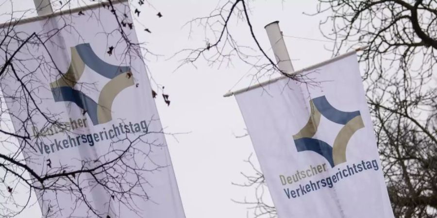 Bis zu 2000 Experten beraten über die künftige Mobilität der Gesellschaft. Foto: Swen Pförtner/dpa