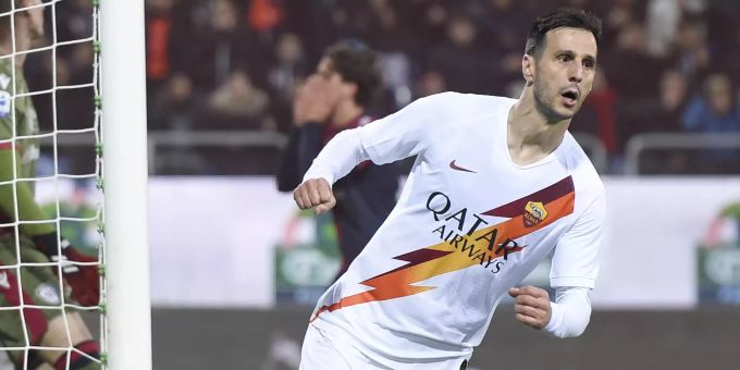 Nikola Kalinic erzielte zwei der 16 Tore, die am Sonntag in der Serie A fielen. Nikola Kalinic Serie A