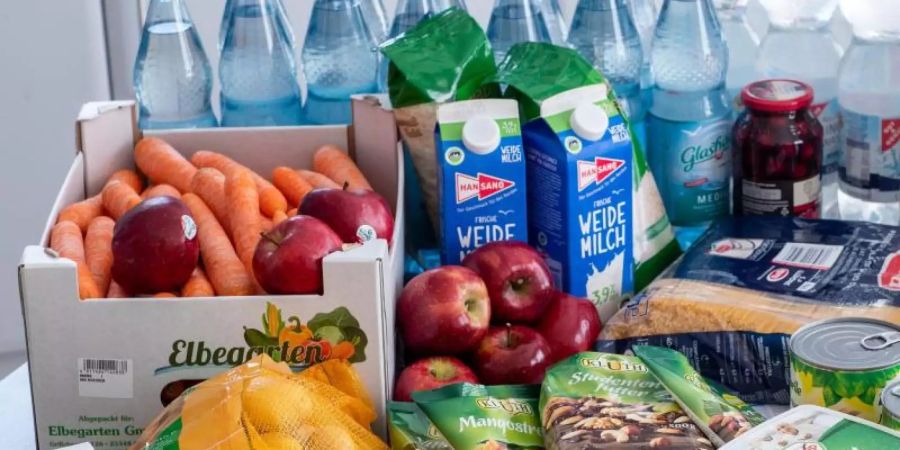 Die Coronakrise führt auch zu deutlichen Veränderungen im Markt für Lebensmittel. Foto: Jens Büttner/dpa-Zentralbild/dpa