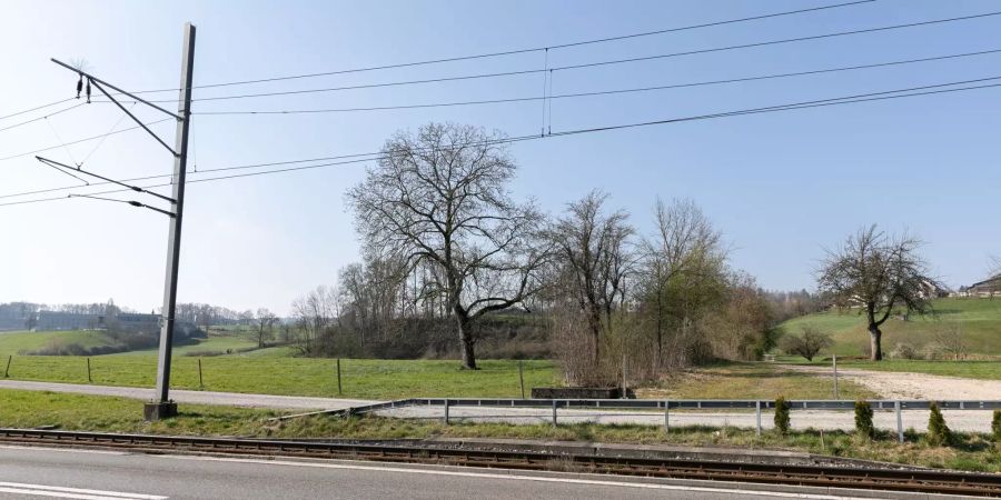 Einfahrtstrasse Richtung der Gemeinde Seon (AG).